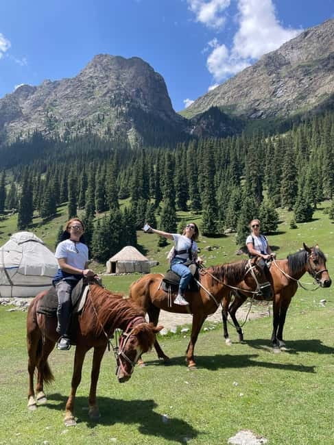 1 Day Chon Kemin tour with Horse Riding - Getting ready for the horse ride