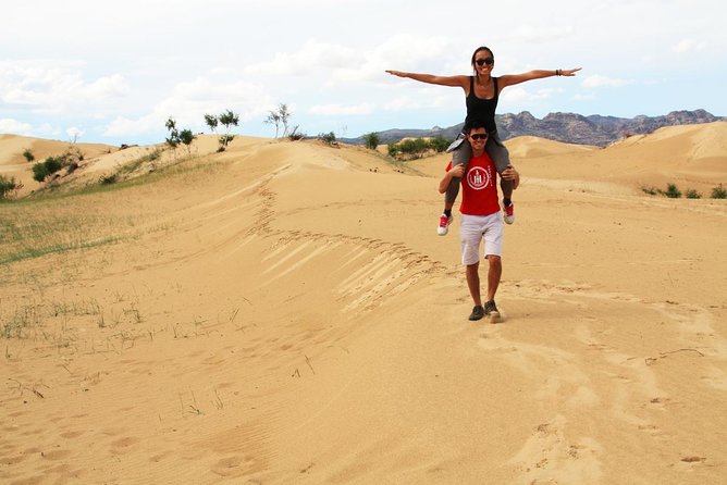 1 Day Semi-Gobi Tour with Lunch And Enjoying Camel or Horseback - Why the Little Gobi works as a day trip