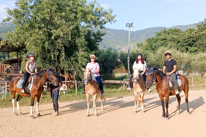 1 hour horseback ride in Valgraziosa Pisa - What the $48.06 price gets you