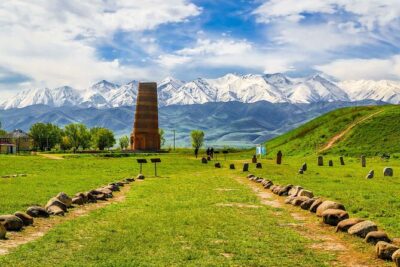 2-Day Adventure: Horseback Riding, Konorchek Canyons & Yurt Stay