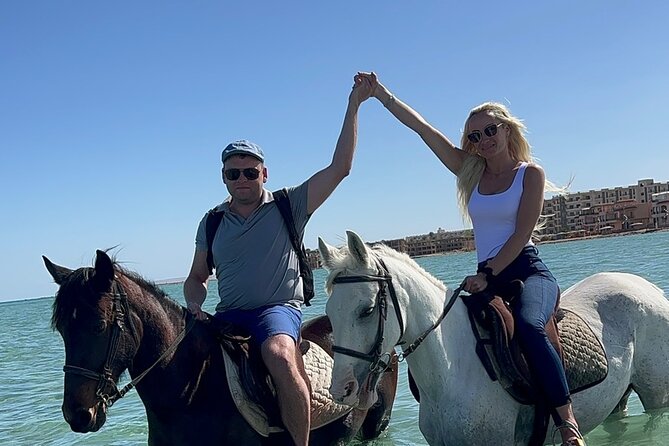 2 hours Horse riding or Camel riding at Hurghada - Riding Through Hurghada’s Eastern Desert