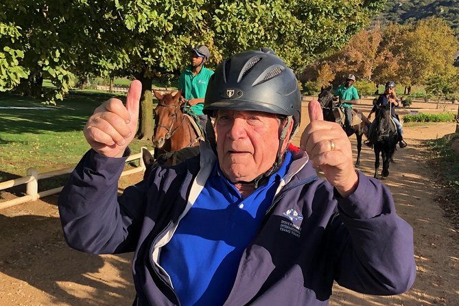 2h – Horse Trail - The trail, from farm tracks to mountain slopes