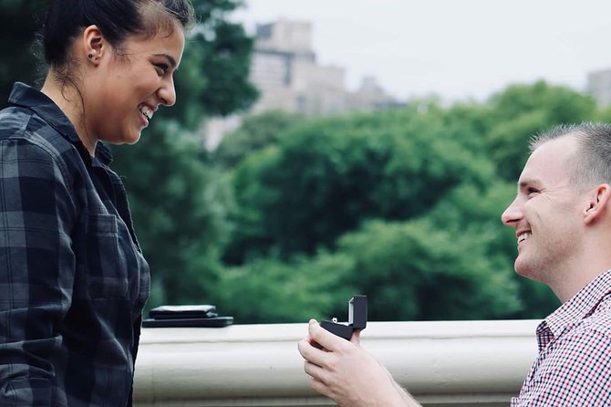 60 min surprise proposal carriage ride - Photos, flowers, and the details that make the moment last