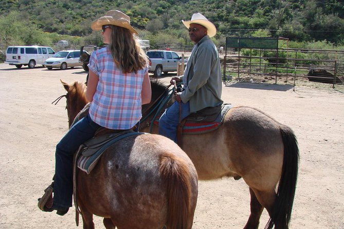 A Day In The Old West Adventure including Horseback Ride and Cowboy Lunch - What the guides add to the day