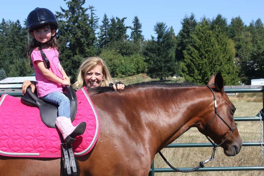 Agadir: Forest and Sand Dunes Guided Horse Riding - The town views and photo stops