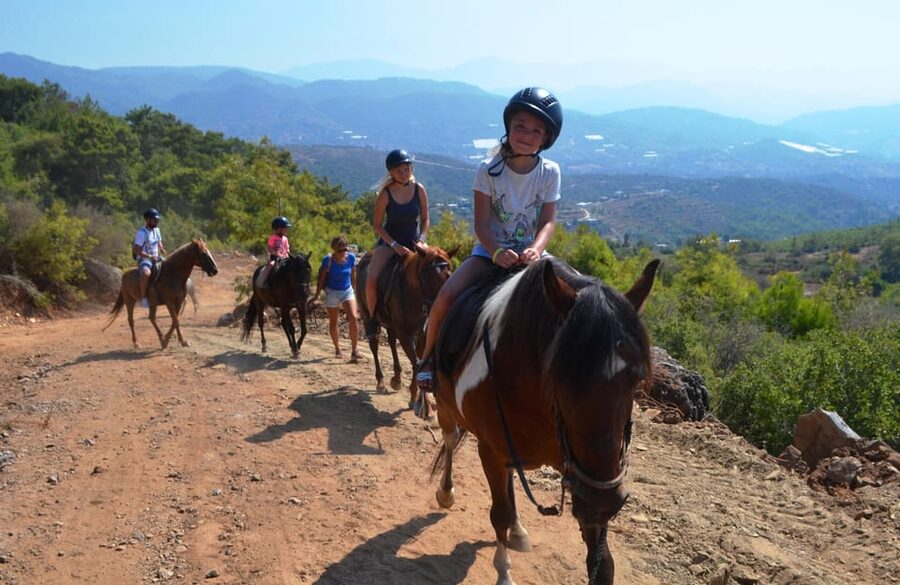 Alanya: Horse Riding Tour - A Quiet Finish at the Horse Farm