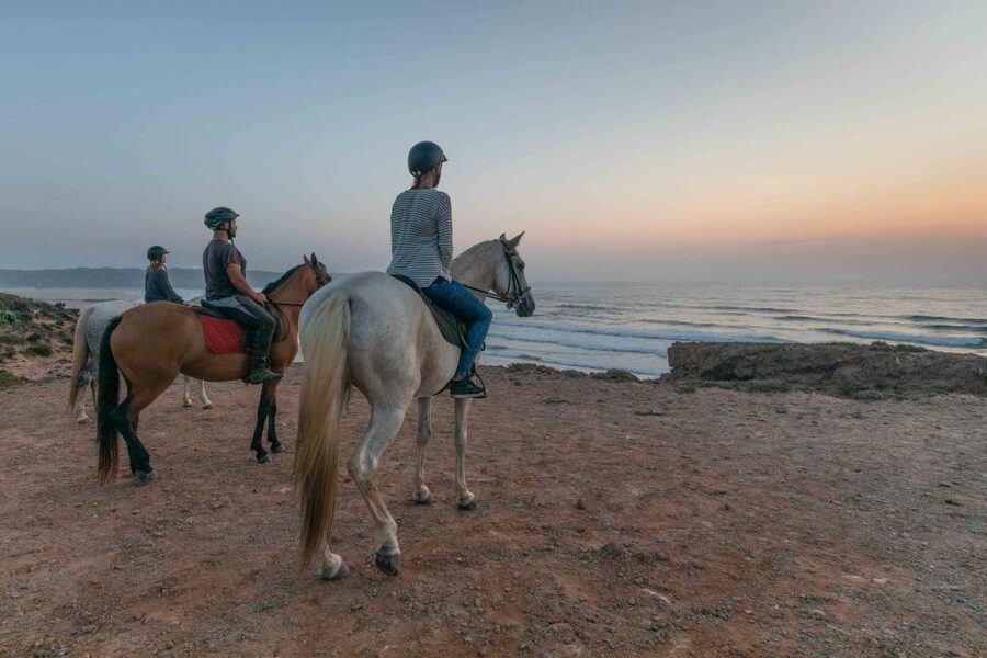 Algarve: Horse Riding Beach Tour at Sunset or Morning - Reaching the beach at sunset