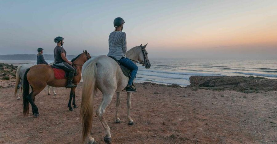 Algarve: Horse Riding Beach Tour at Sunset or Morning - Sea views before the beach