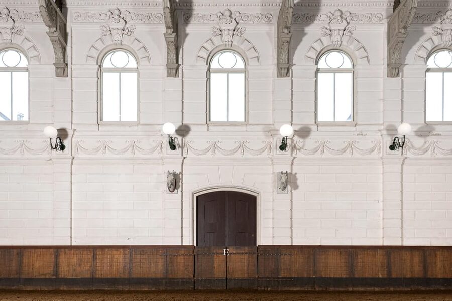 Amsterdam: The 'Hollandsche Manege' Stables Entry Ticket - Watching live riding lessons