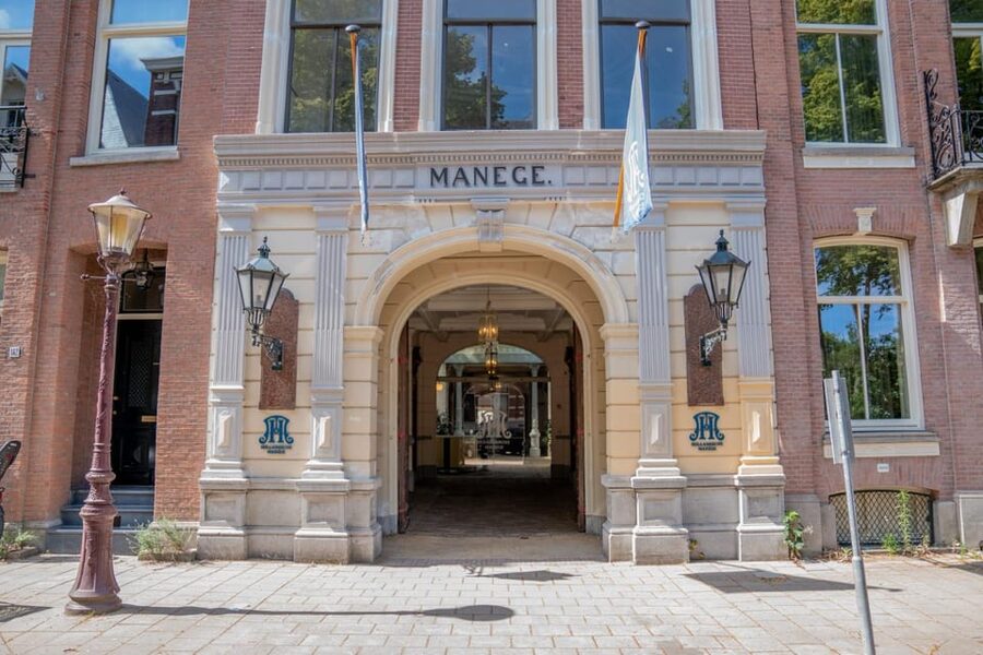 Amsterdam: The 'Hollandsche Manege' Stables Entry Ticket - Is the $18 ticket good value?