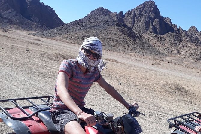 ATV horse stargazing - From your hotel to the desert base at 4:00 pm