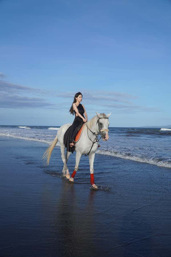 Bali: Horse Riding Sanur Beach Experience with Transport - The two-hour bike tour needs a close look