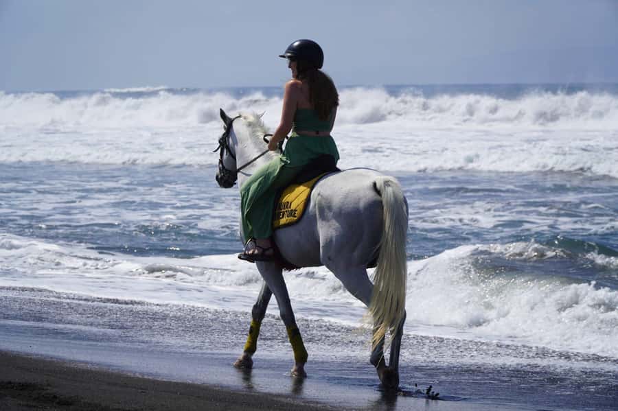 Bali: Horse Riding Sanur Beach Experience with Transport - Starting near the shore with a friendly horse