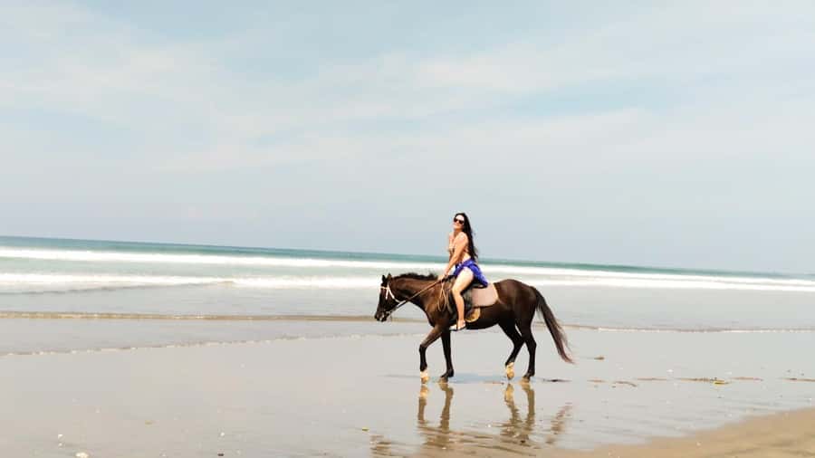 Bali: Horse Riding Tour on Seminyak Beach Include Transport - Key points before you book