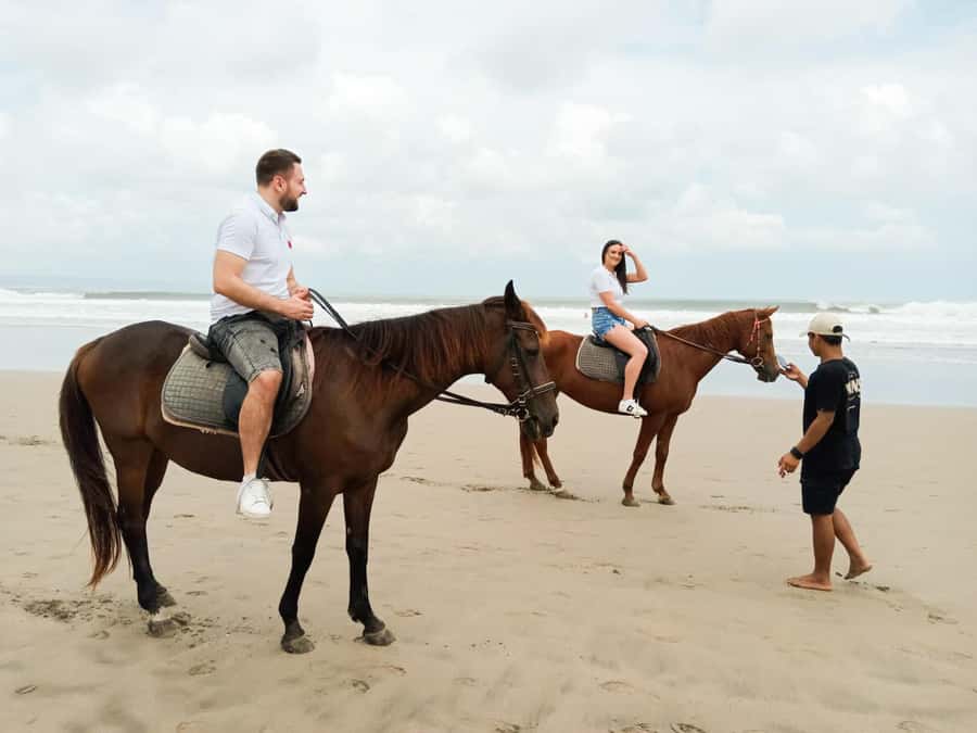 Bali: Horse Riding Tour on Seminyak Beach Include Transport - Who should choose this beach ride?
