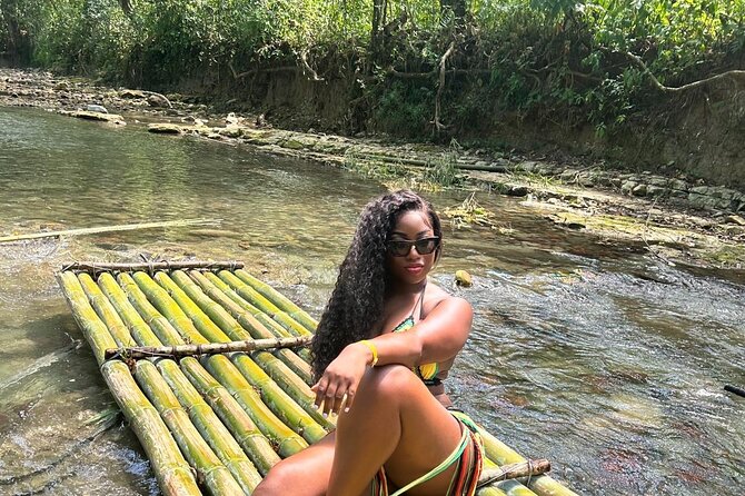 Bamboo Rafting & Horseback -dunns river Transportation Included - Drifting along the river by bamboo raft