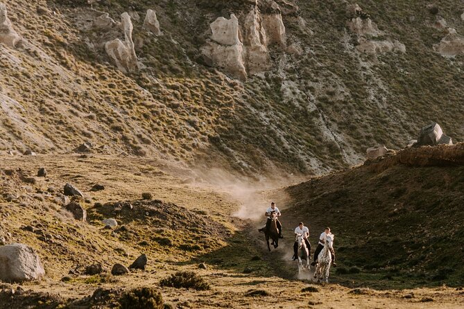 Beach Gallop - Horse Riding Safari for Experienced Riders - Why this ride feels different from a standard Santorini tour
