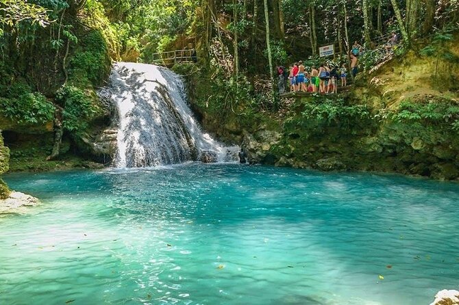 Blue Hole Falls with Horseback Ride Adventure from Montego Bay - What Copely adds to the day