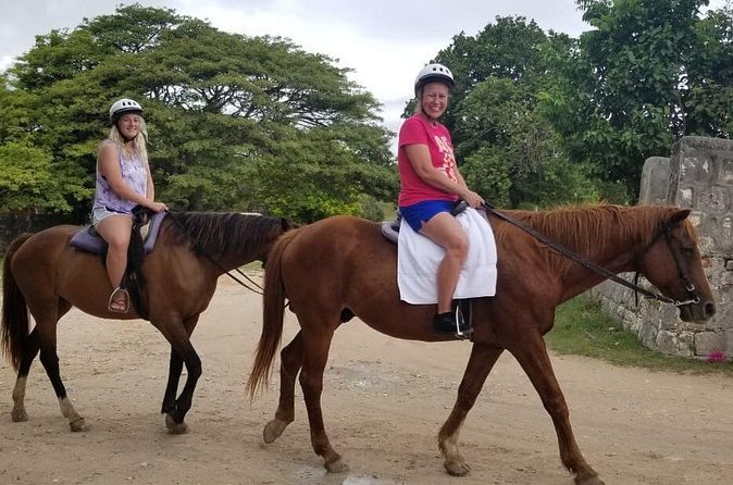 Braco Stables Horseback Ride & Swim Excursion from Ocho Rios - What the ride feels like for different groups