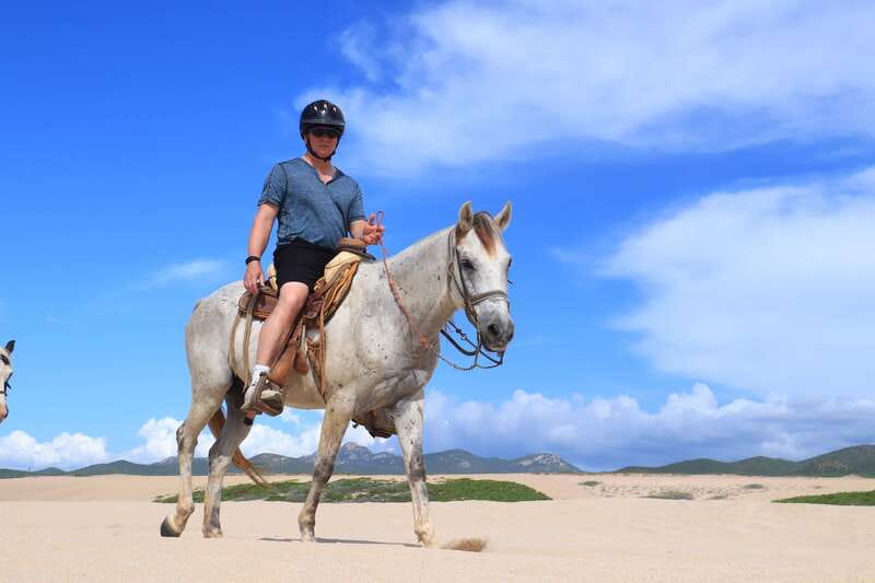 Cabo San Lucas: Beach & Desert Horseback Riding Tour - Guides, safety, and the family setup