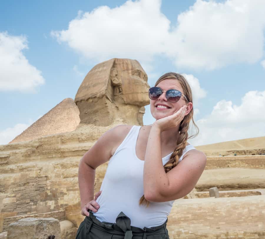 Cairo: Half Day Pyramids Tour by Camel or Horse Carriage - Choosing between a camel and horse carriage