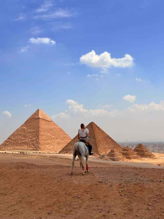 Cairo: Horse Riding tour at Pyramids of Giza - Meeting at the Giza Plateau gates