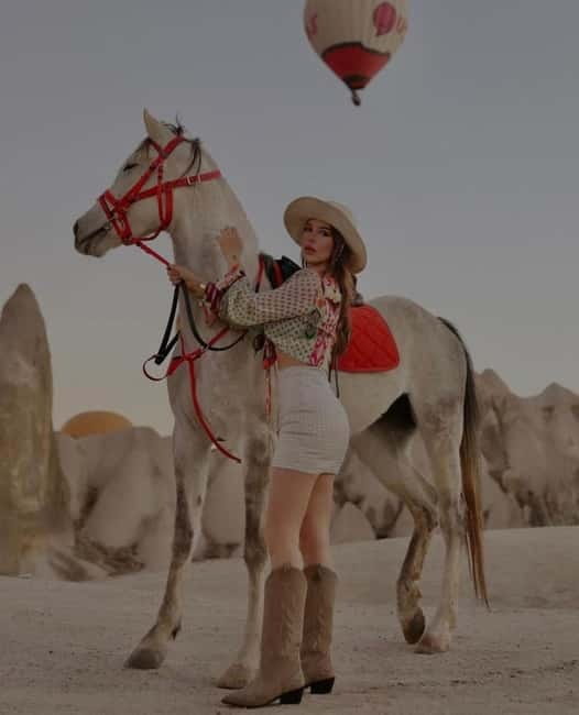 Cappadocia: Fascinating Horse Tour in Göreme Valleys - Scenic stops, photos, and the best light