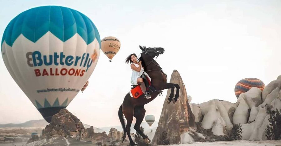 Cappadocia: Horse Safari with Hotel Transfer - The first ride through the rock formations