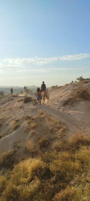 Cappadocia: Horse Tour For Amateurs - One hour among fairy chimneys and caves