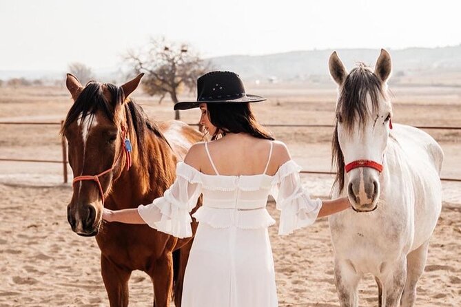 Cappadocia Horseback Ride through Valleys — Sunset/hoteltransfer - Key points before you saddle up