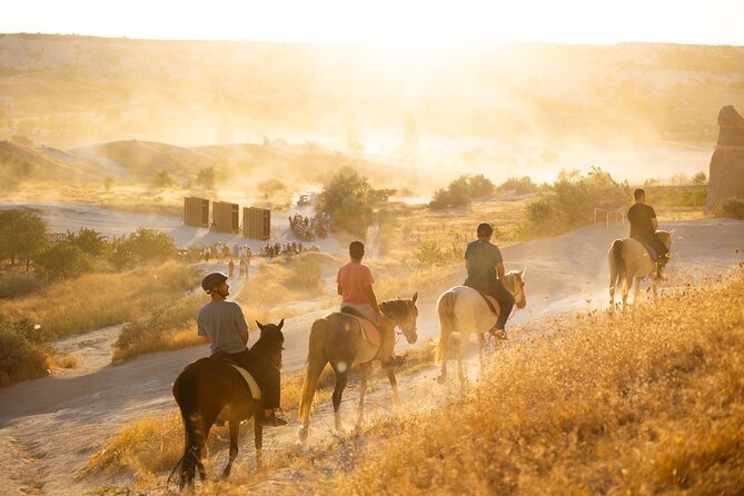 Cappadocia Horseback Ride through Valleys — Sunset/hoteltransfer - Rose Valley and the first open views