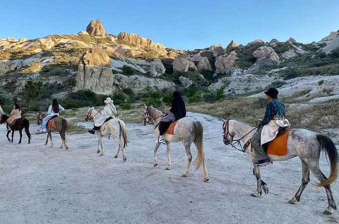 Cappadocia Horseback Riding Experience Sunrise, Daytime & Sunset - Rose Valley: color, curves, and a sunset advantage