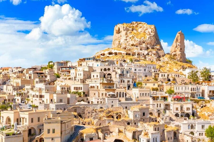 Cappadocia: Horseback Riding Tour in Cappadocia Valleys - The stable briefing and choosing the right horse