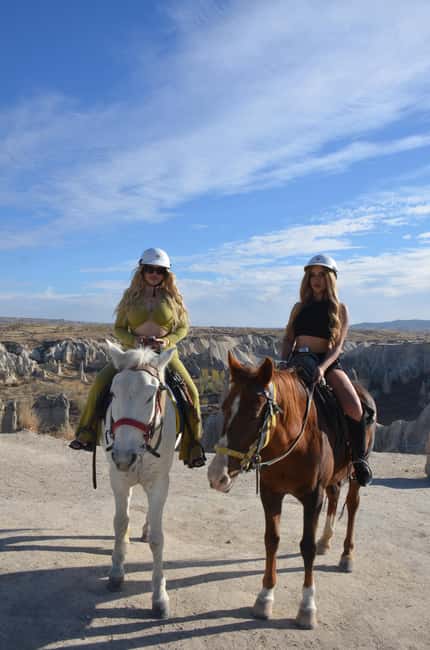 Cappadocia: Love Valley Horseback Riding Tour - Choosing between 30 minutes and two hours