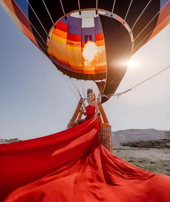 Cappadocia: Private Photo Shoot with Flying Dress & Horses - Choosing the Flying Dress