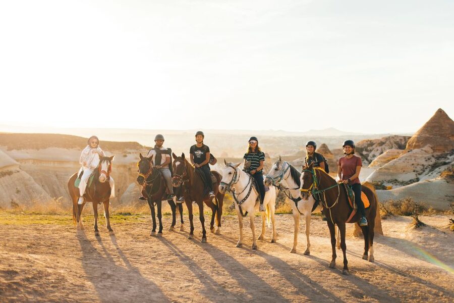 Cappadocia: Sunset or Daytime Horse Riding Tour - Red Valley and the golden-hour finish