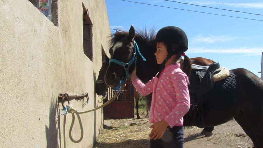 Castelsardo: horseback in Sedini - Clothing, water, and practical comfort