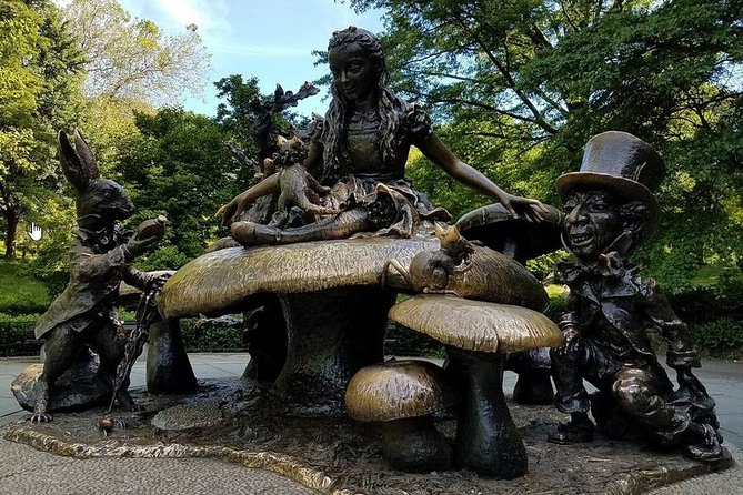 Central Park Private Horse and Carriage Tour - Movie trivia gives the ride its extra personality