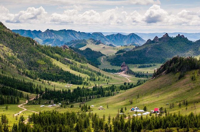 Chinggis Khan Equestrian Statue Complex & Terelj National Park -Private Day Tour - Lunch and what the $160 price covers