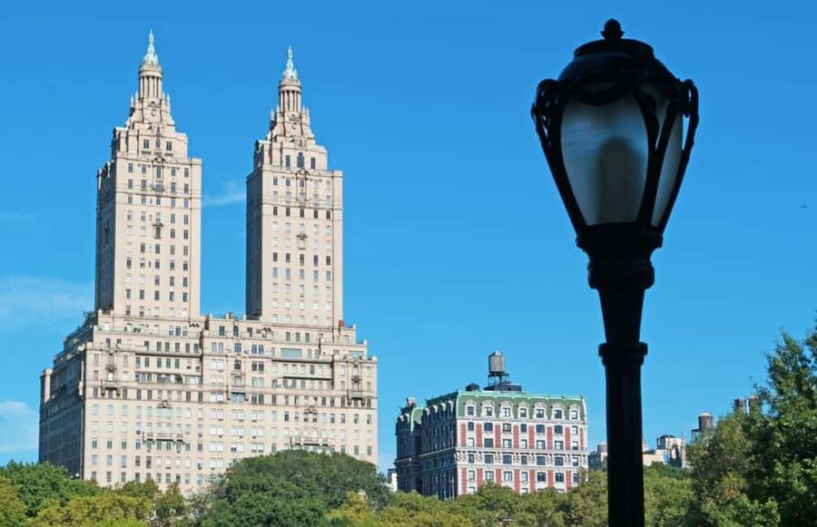 Christmas in Central Park: Horse Carriage Holiday Tour - Bow Bridge and the Park’s Romantic Side