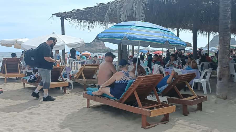City Tour & Beach Club All Inclusive HorseBack Ride Sports - Starting downtown at the cathedral and flea market