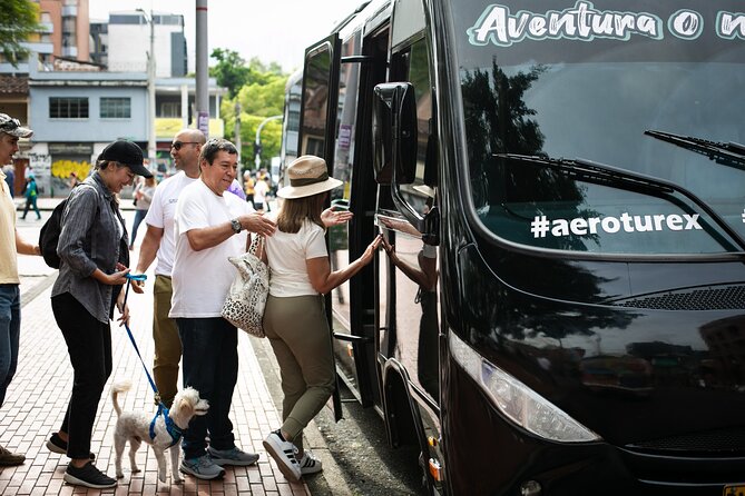Coffee Tour with arrival on horseback and sugar cane processing - Is $75.90 a fair price?