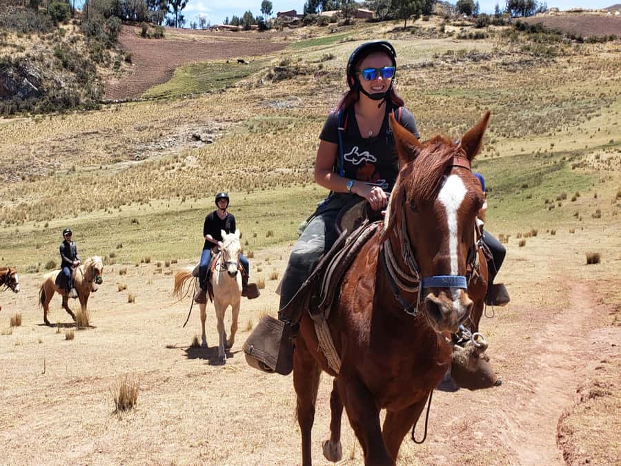 Cusco: 3-Hour Horse Riding Tour to the Temple of the Moon - The horses and the people caring for them