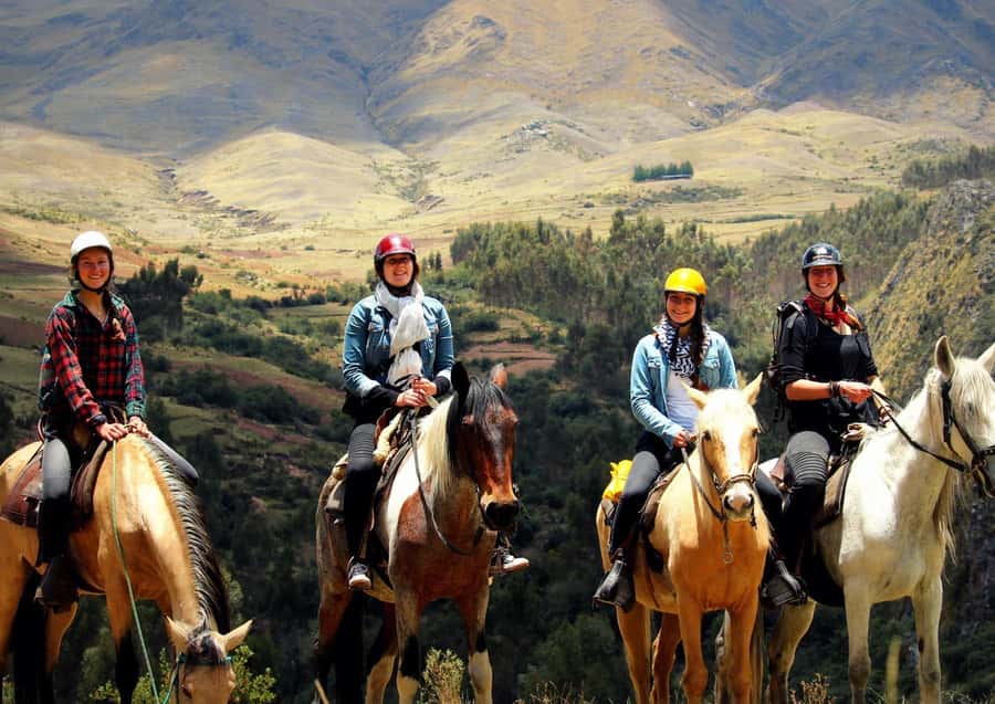 Cusco: Devil's Balcony Horseback Ride - Reaching Devil’s Balcony by trail