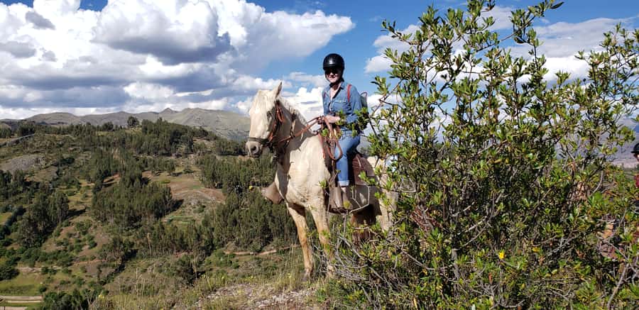 Cusco: Half-Day Horseback Riding at Devil's Balcony - Devil’s Balcony and the cave below