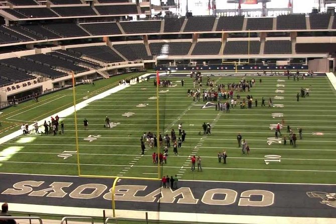 Dallas and Cowboys Stadium Combo Tour - Downtown stops fill in the civic picture