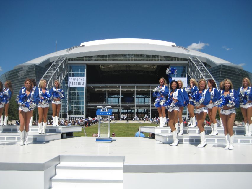 Dallas: VIP Guided Cowboys Stadium Tour and City Sightseeing - The guides make the difference