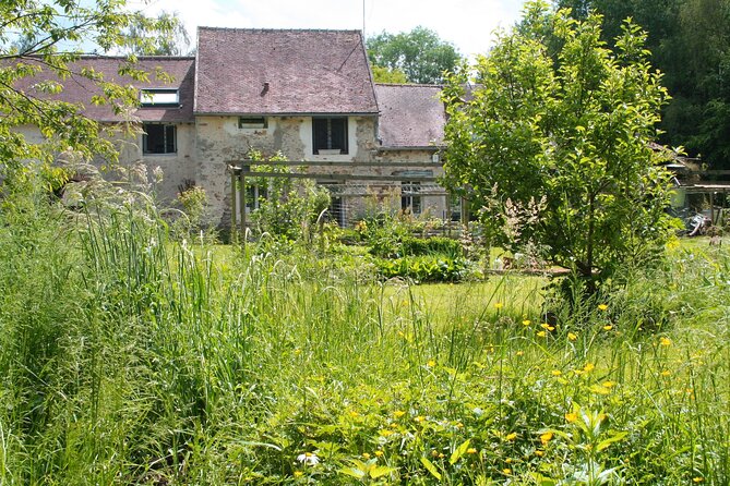 Day Trip from Paris - French Food, Rural Experiences & Horses! - What makes this different from a standard Paris day trip