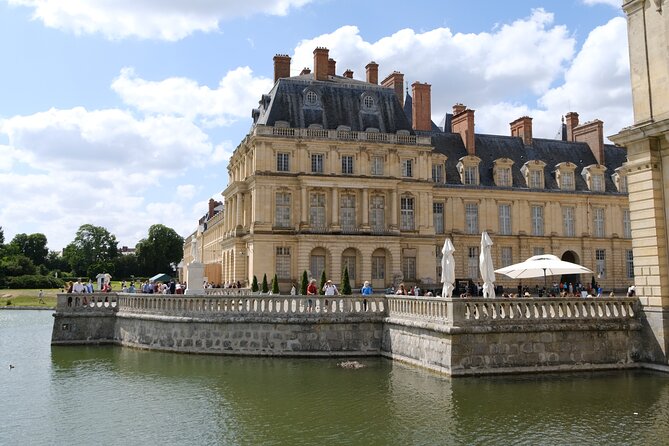 Day Trip to Fontainebleau : Horse Riding, Gastronomy and Castle - Who Will Enjoy This Day Most
