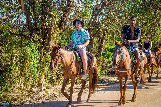 Dominican Countryside Horseback Riding Tour + Beach and Local Culture - What the $70 price really covers